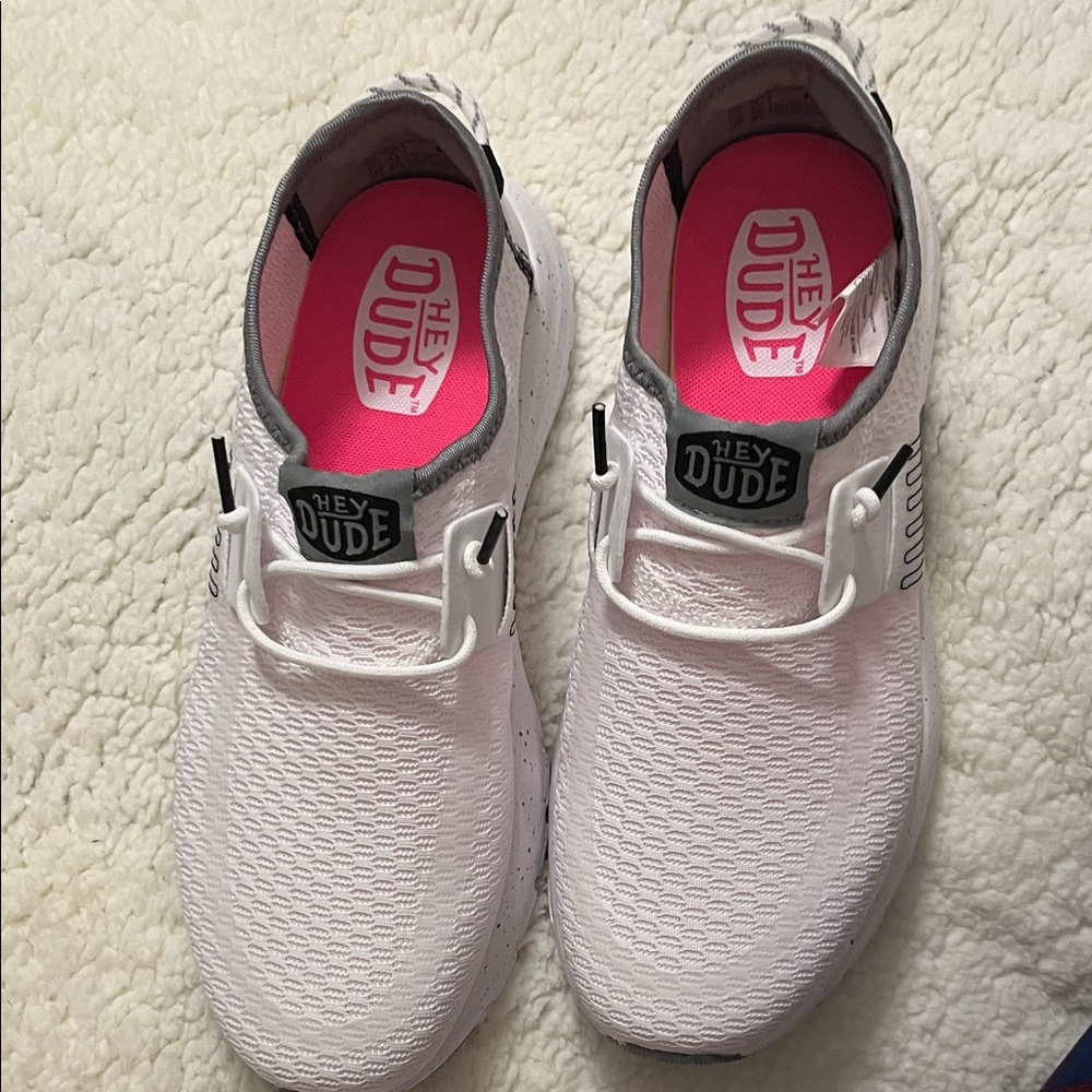 Hey Dude White and Gray Women's Sneakers- BRAND NEW! - Picture 2 of 5